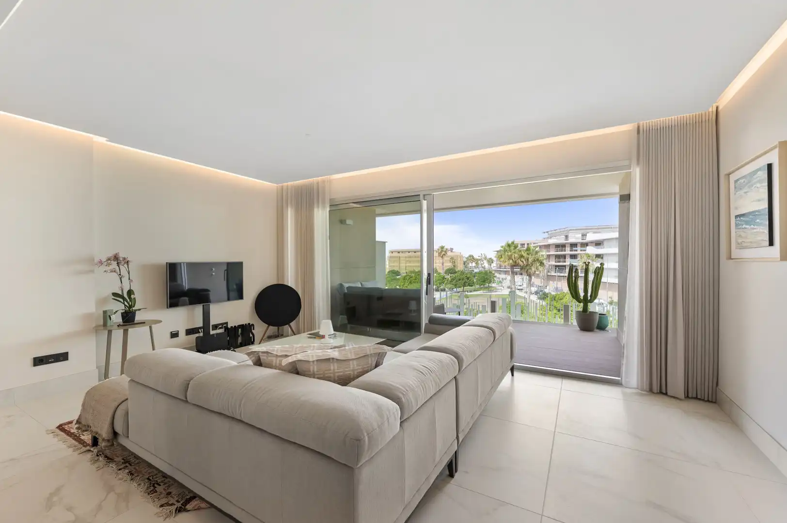 Apartamento con piscina en venta en ANTONIO JESUS GARCIA OCON 8, imagen 8