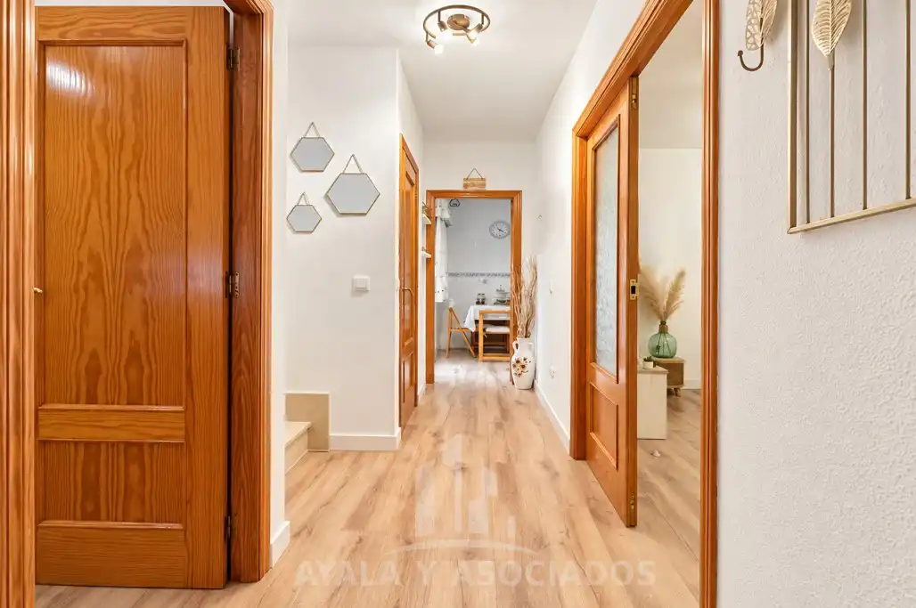 Casa aparellada amb jardí en venda a Cartagena ciudad, imagen 6