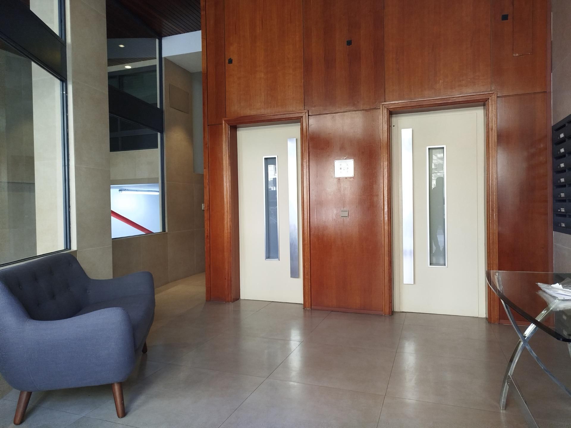 Oficina de alquiler en  Valencia Capital con Terraza