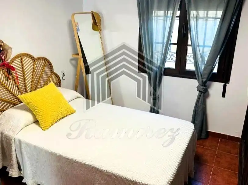 Dormitori de Casa o xalet en venda en Chiclana de la Frontera amb Piscina