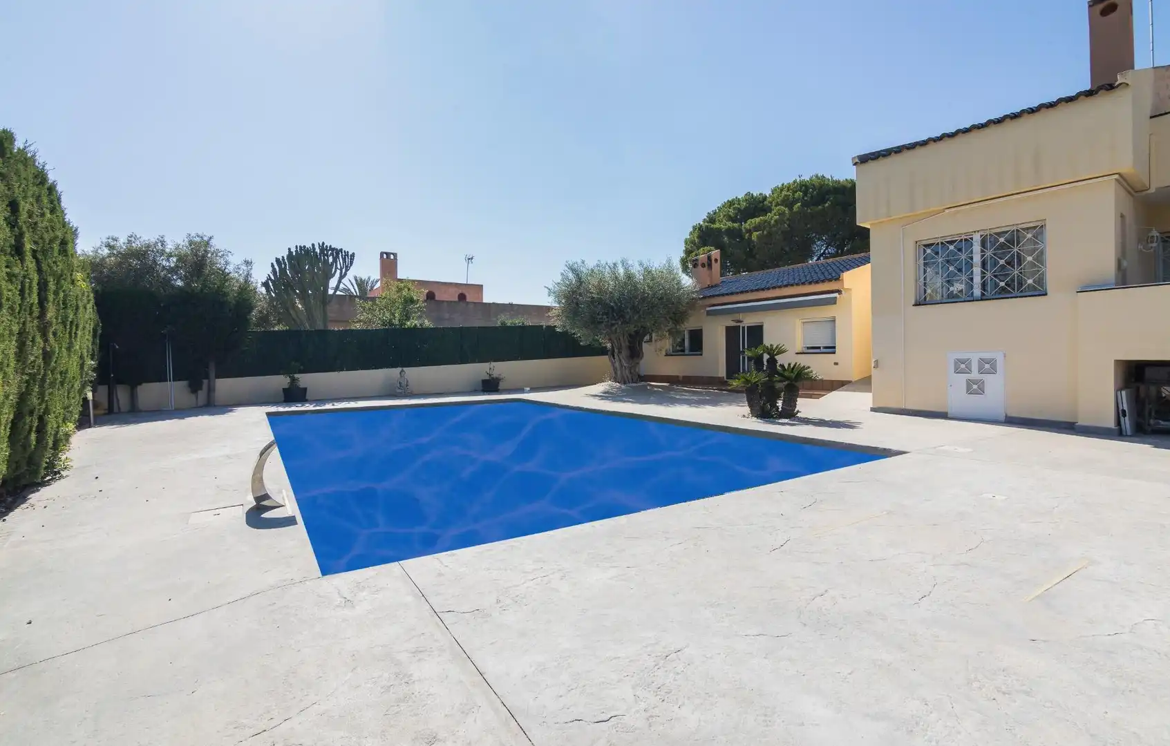 Piscina de Casa o chalet en venta en Elche / Elx con Aire acondicionado, Jardín privado y Terraza