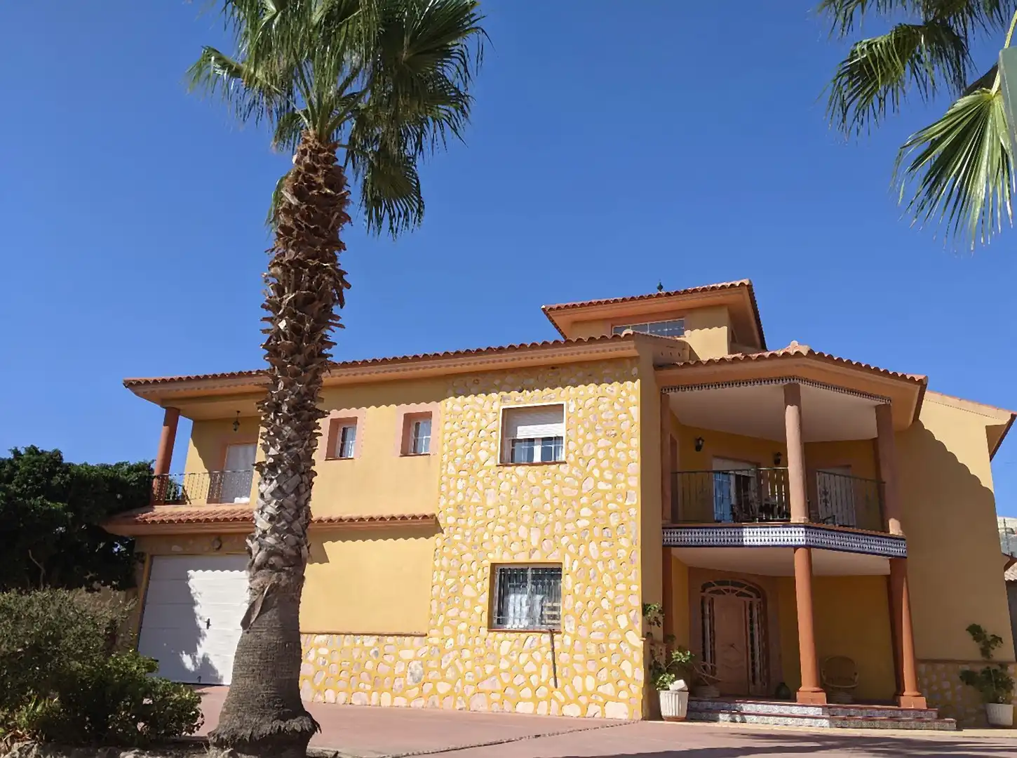 Villa mit Garten zum Verkauf in Paraje Alifraga 46M, imagen 3