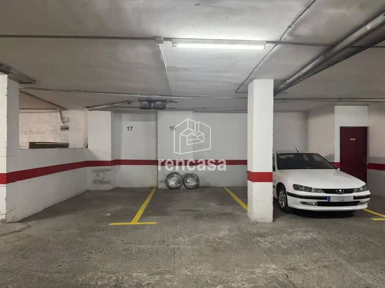 Parkplatz von Garage zur Miete in Lleida