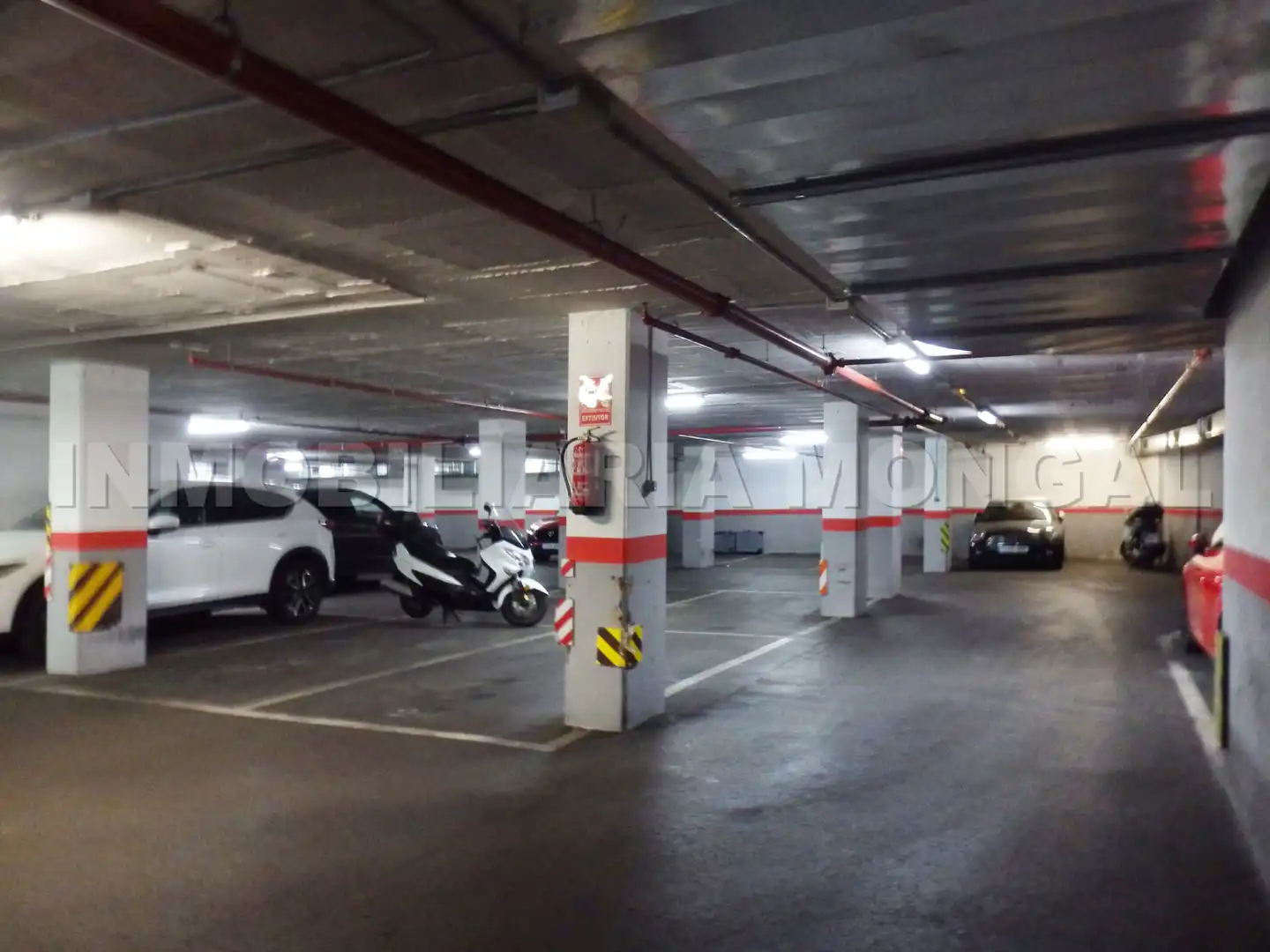 Einzelparkplatz zur Miete in Carrer d'Antoni Gaudí 102, imagen 3