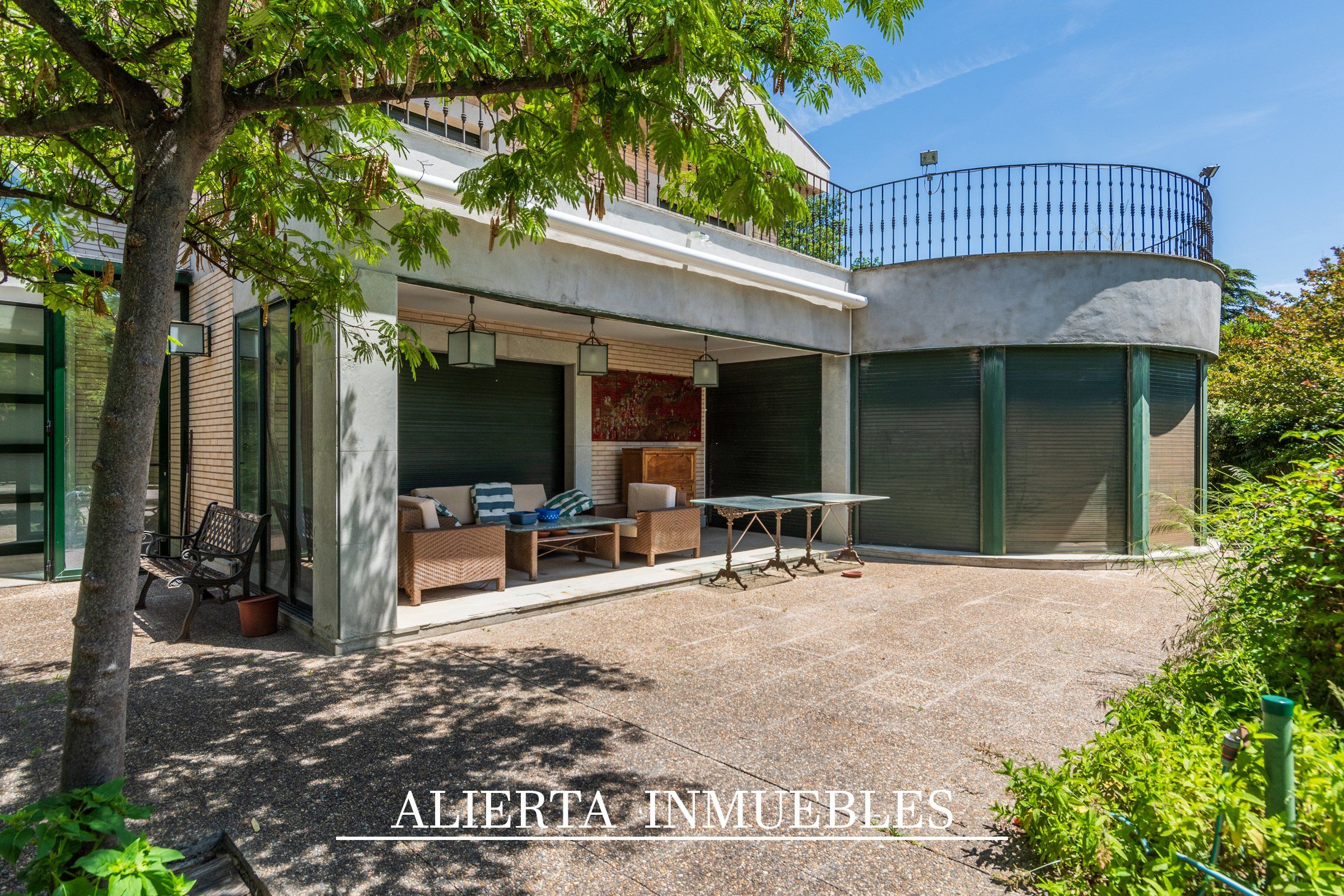 House or chalet for sale in Casablanca