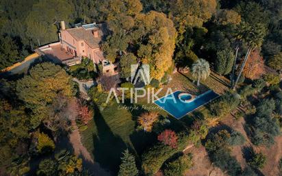 Jardí de Casa o xalet en venda en Gelida amb Calefacció, Terrassa i Traster