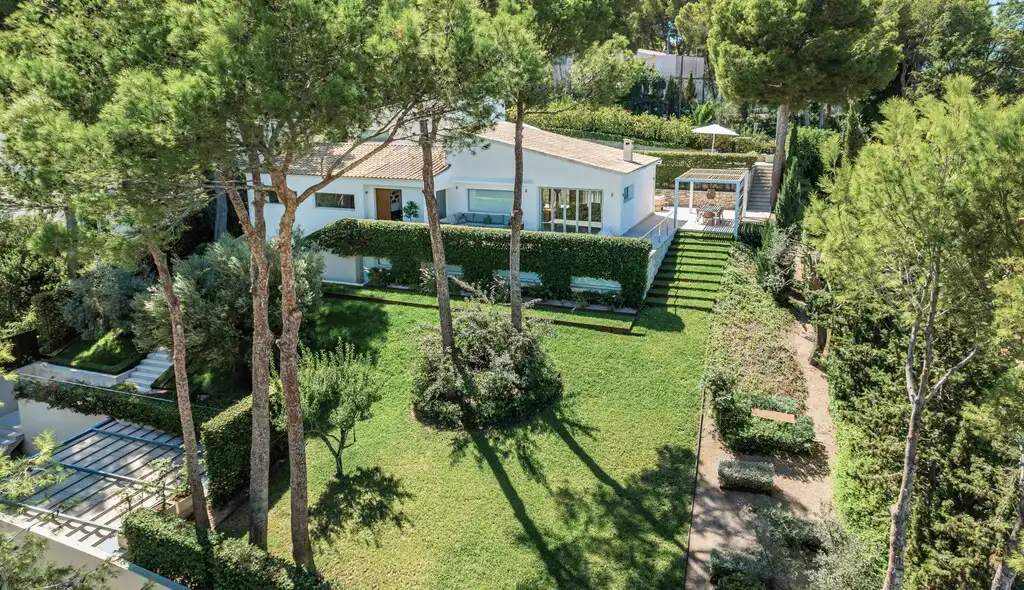 Jardí de Casa o xalet en venda en Calvià amb Aire condicionat, Calefacció i Jardí privat