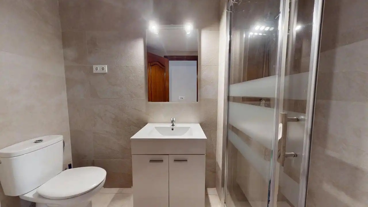 Appartamento con terrazza in vendita a Carrer de Latorre, imagen 29
