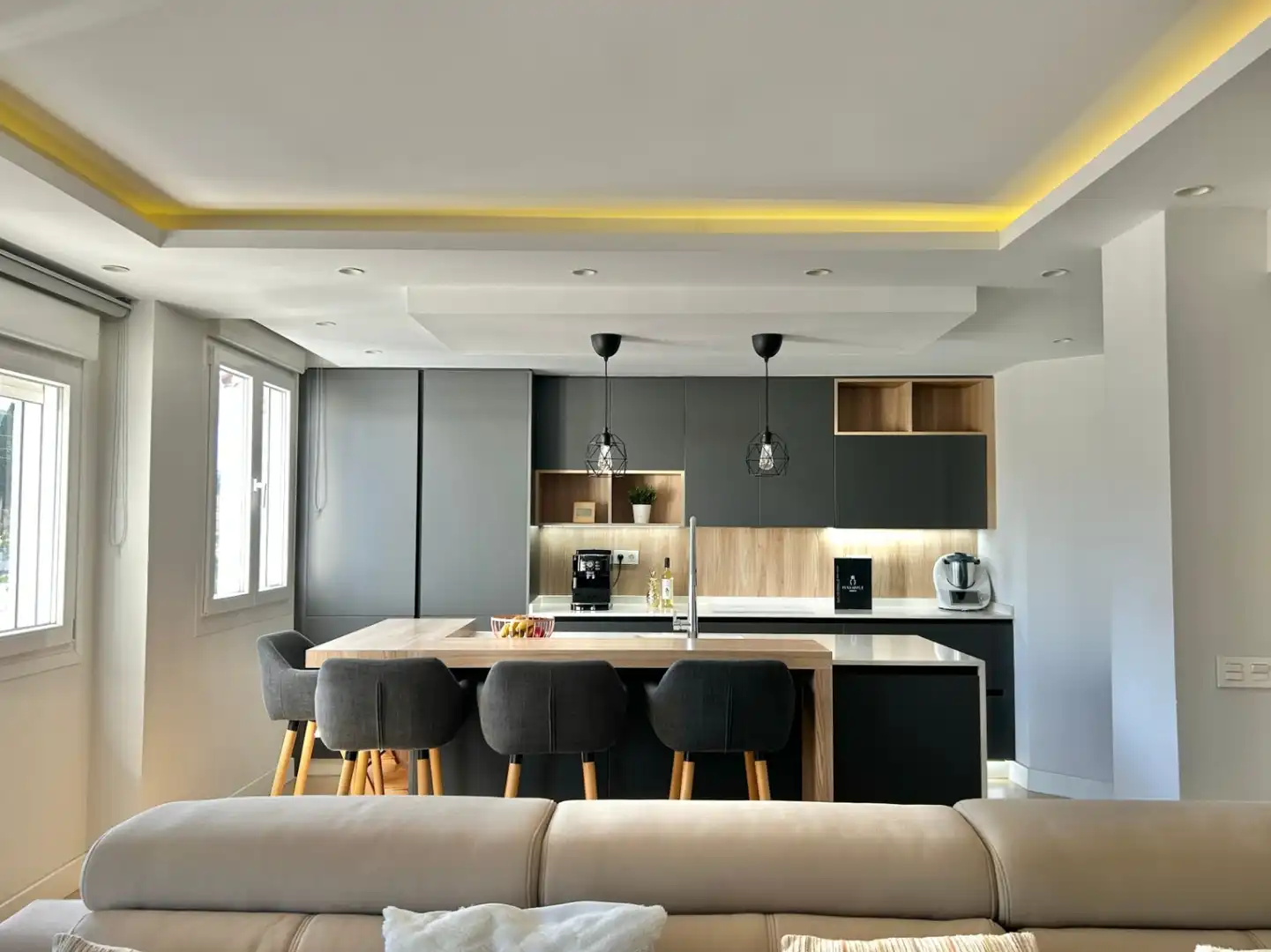 Kitchen of Apartments for sale in Málaga  with Air Conditioner, Terrace and Storage room