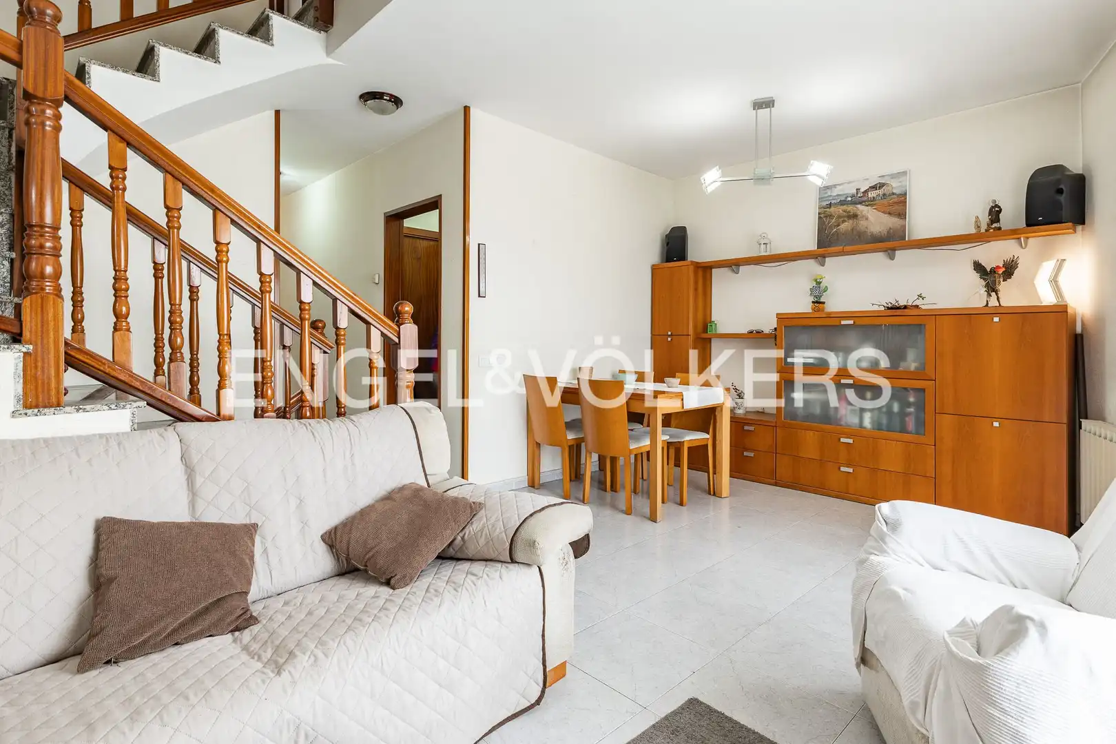 Sala d'estar de Casa o xalet en venda en Polinyà amb Calefacció, Jardí privat i Terrassa