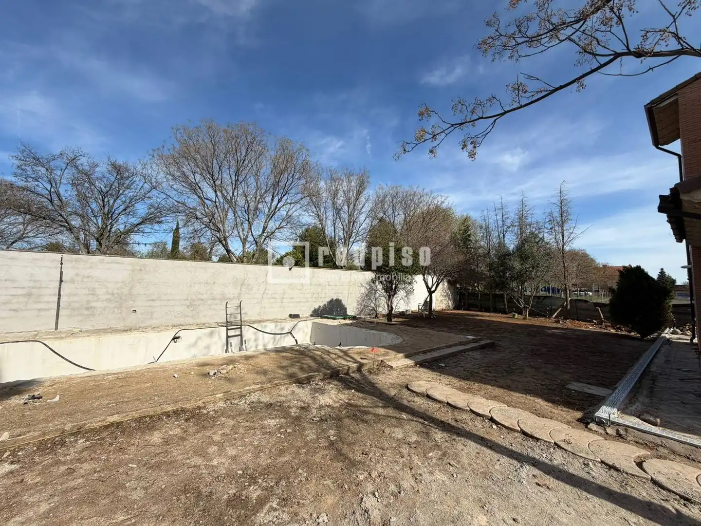 Casa o chalet en venta en Alovera con Calefacción, Terraza y Trastero