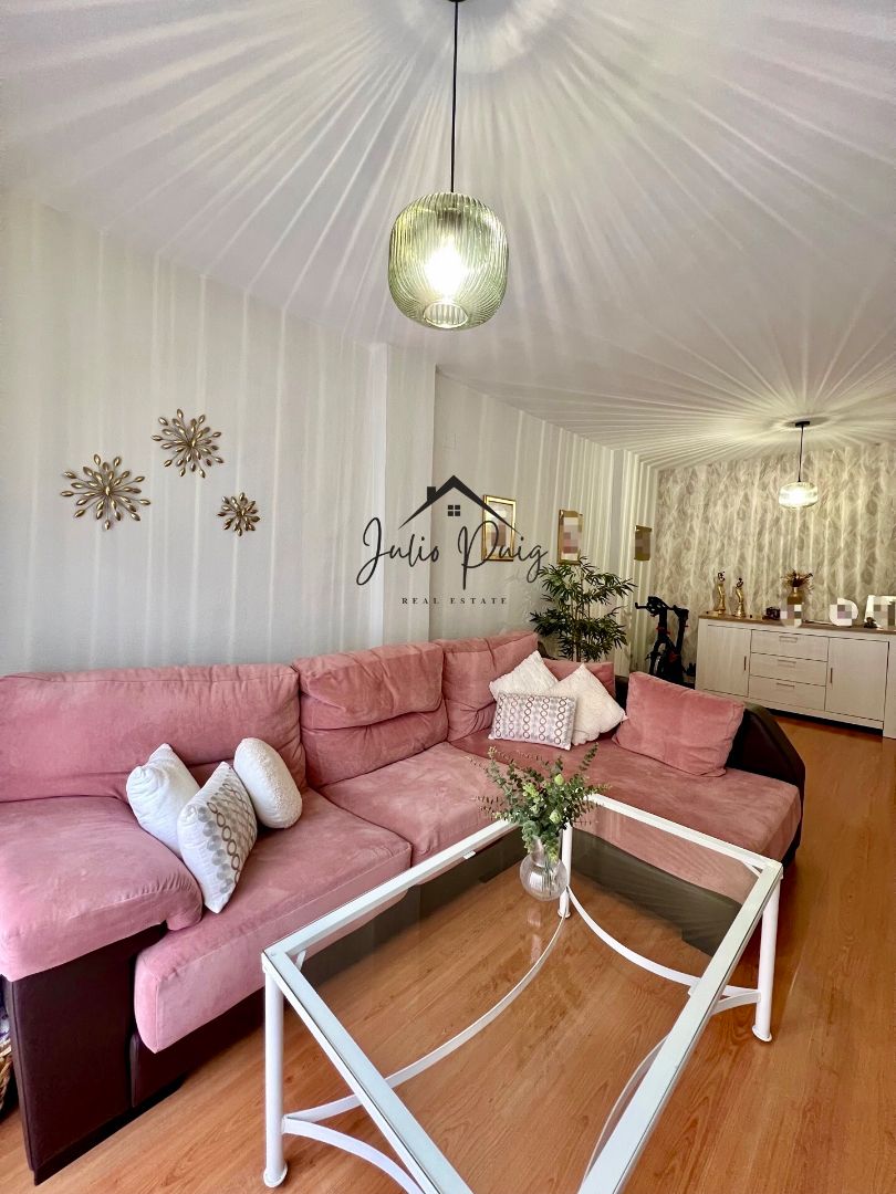 Living room of House or chalet for sale in La Puebla del Río  with Air Conditioner, Terrace and Storage room