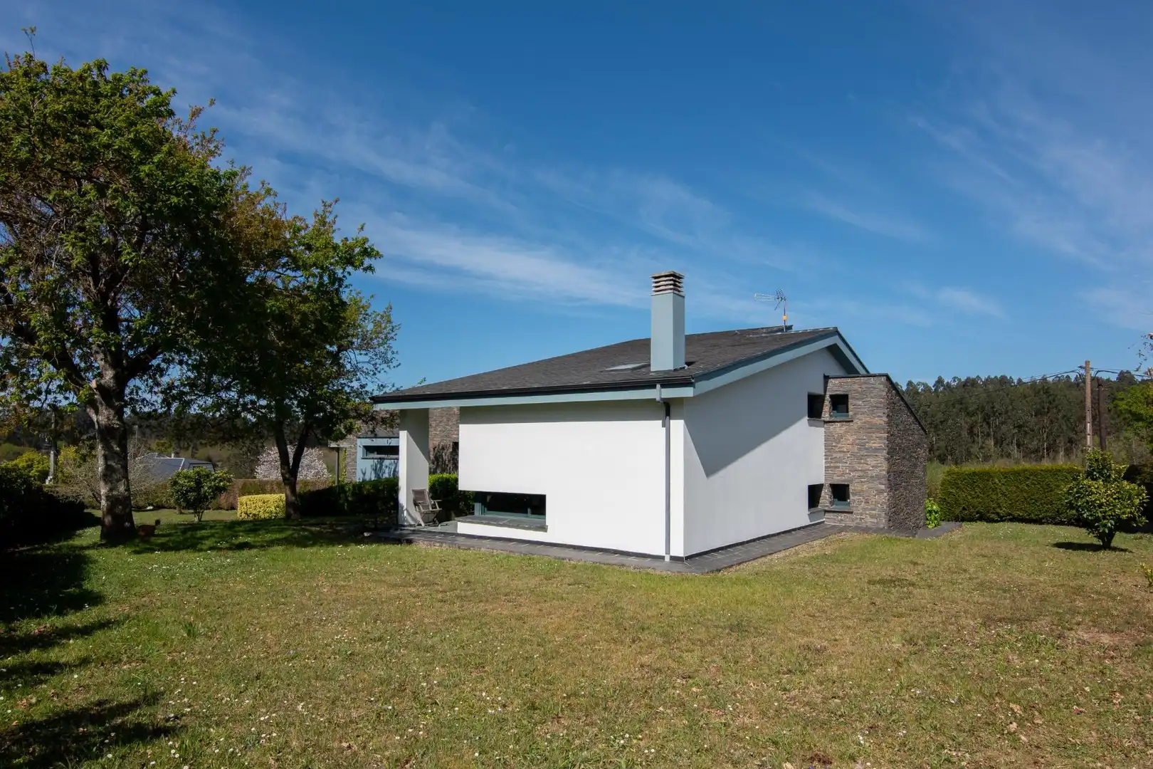 Vista exterior de Casa o chalet en venta en Bergondo con Calefacción, Jardín privado y Trastero
