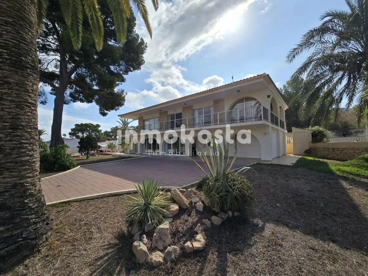 Exterior view of Houses for sale in L'Alfàs del Pi  with Air Conditioner, Heating and Private garden