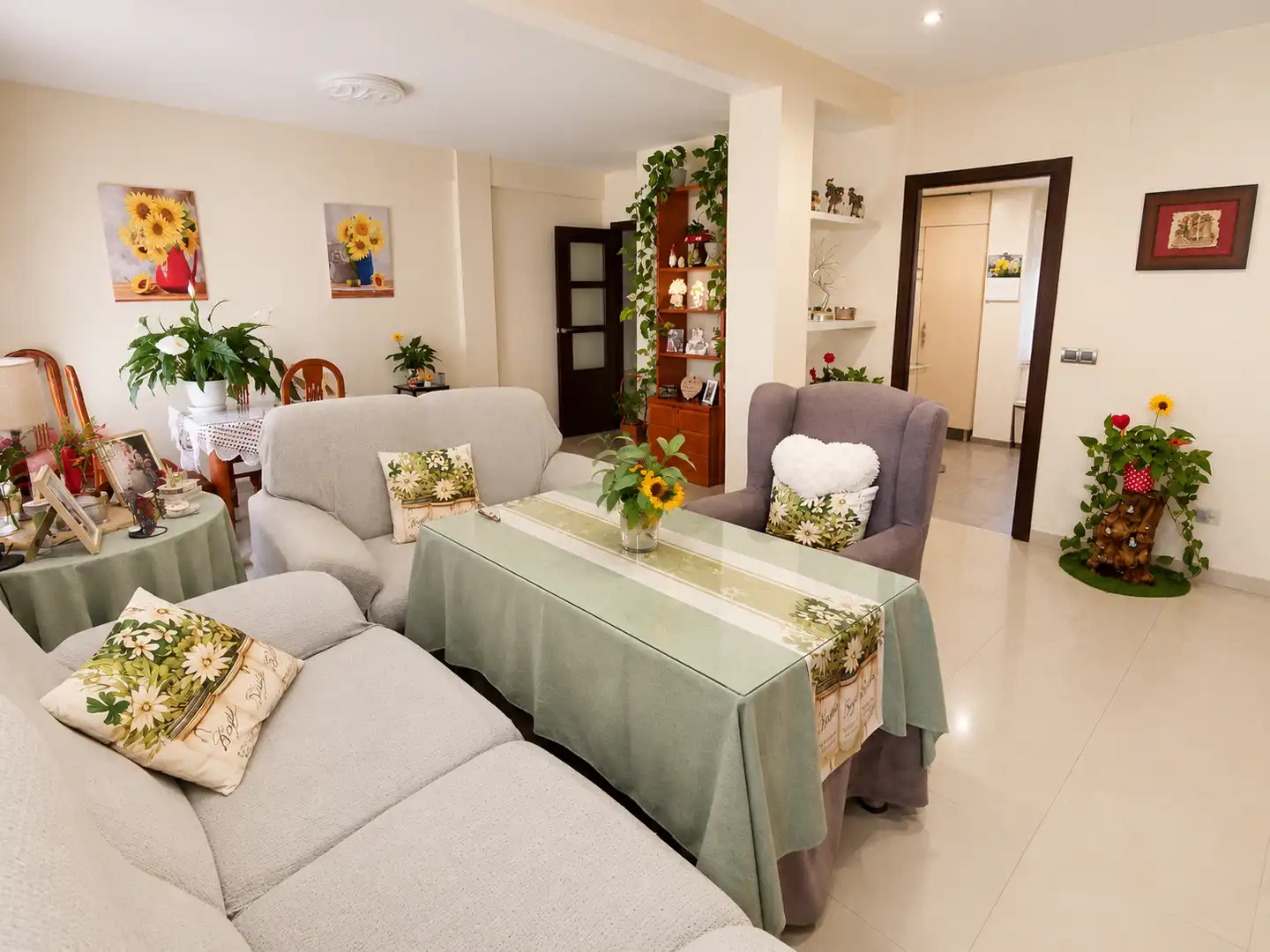 Living room of Flat for rent in Córdoba  with Air Conditioner, Heating and Terrace