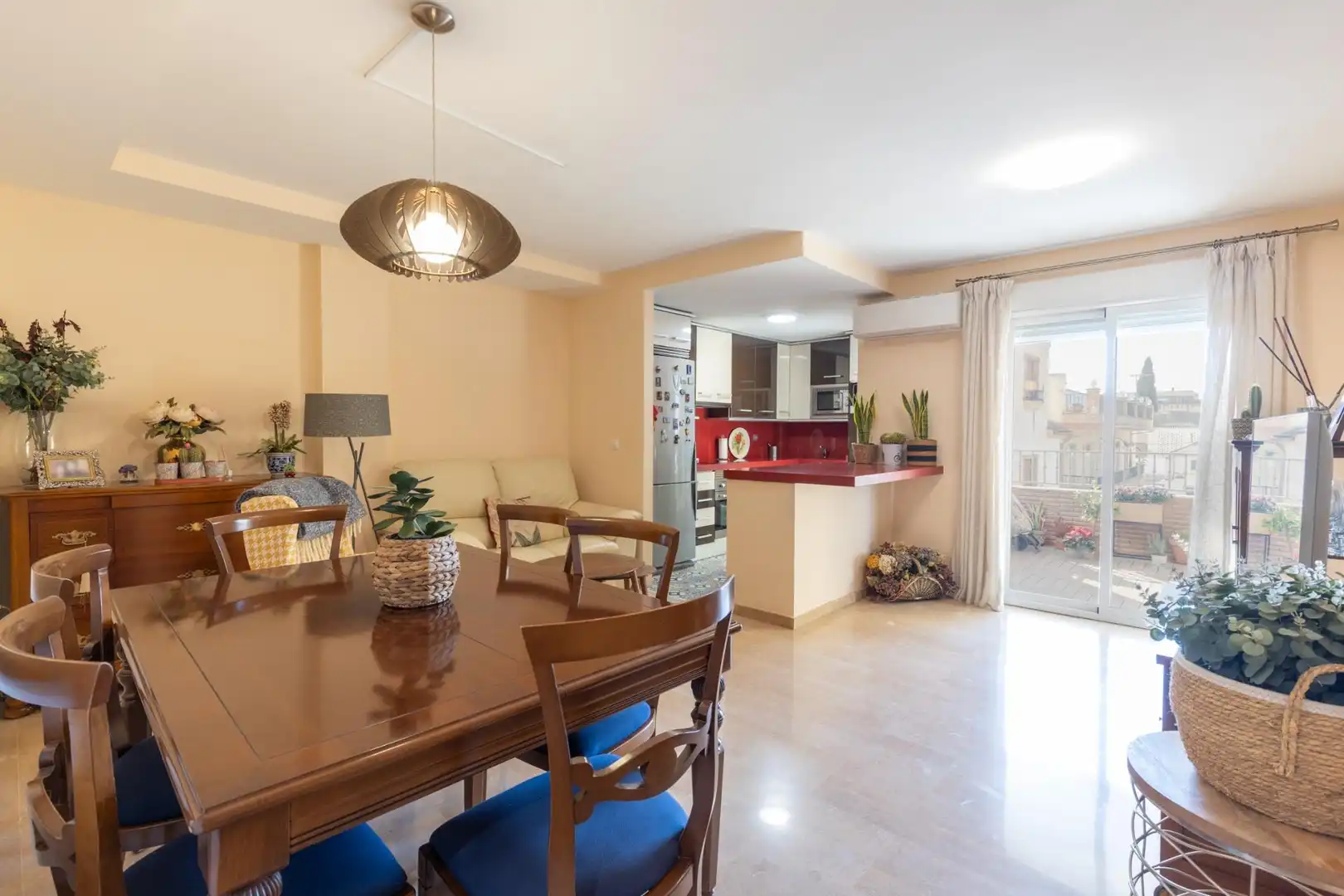 Dining room of Flat for sale in Churriana de la Vega  with Air Conditioner, Terrace and Balcony