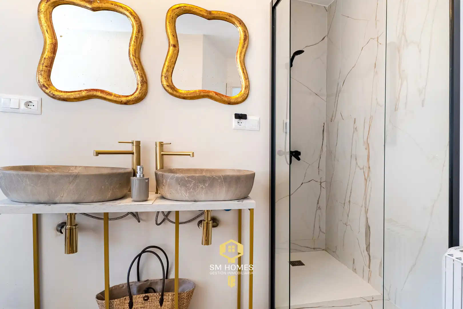 Baño de Piso en venta en Madrid con Aire acondicionado, Calefacción y Amueblado