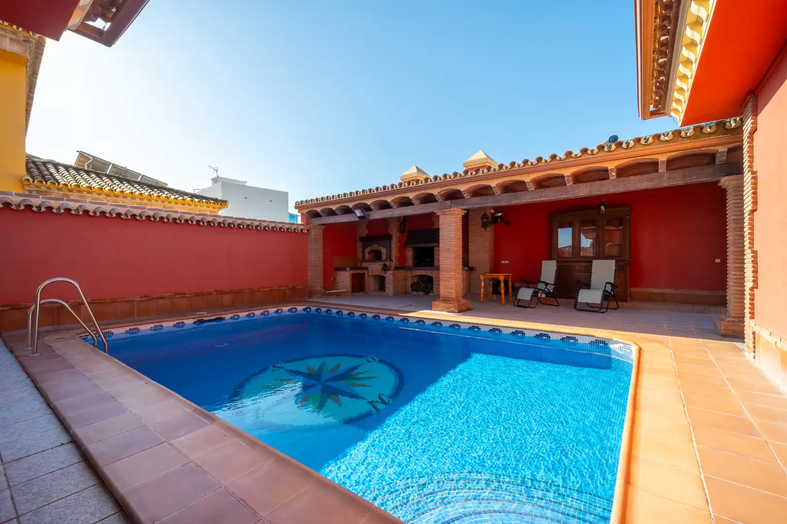 Piscina de Casa o chalet en venta en Mijas con Aire acondicionado, Calefacción y Jardín privado