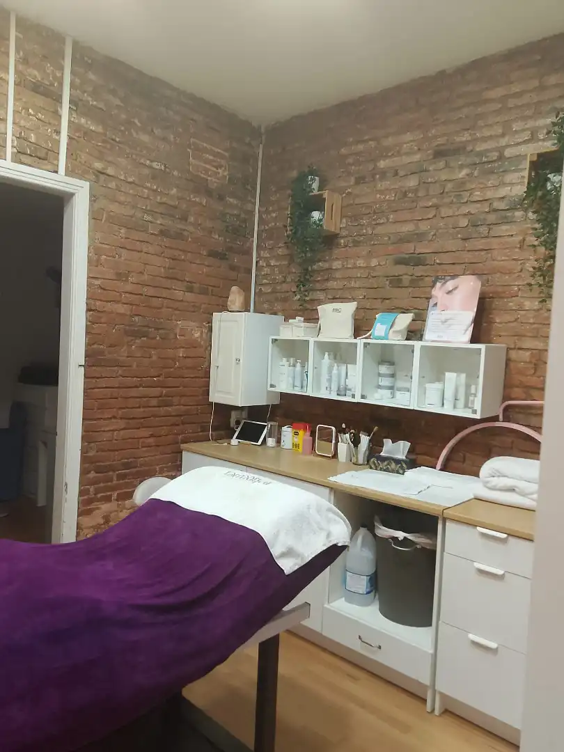 Business premises for transfer in Carrer de Mallorca, imagen 16
