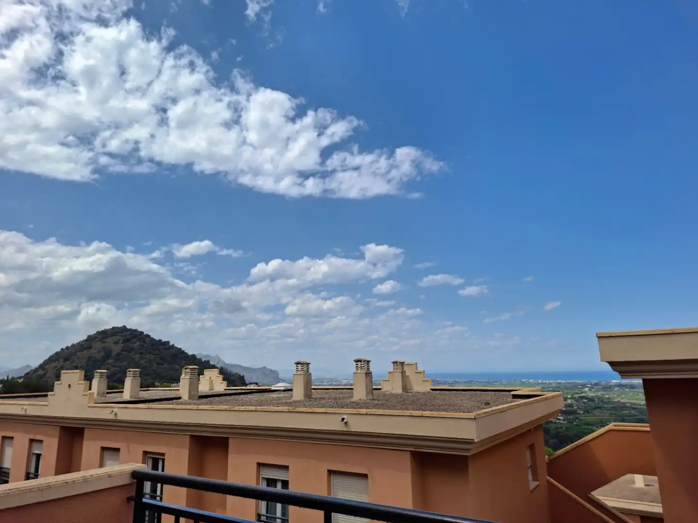 Vista exterior de Apartament en venda en Pedreguer amb Jardí privat, Terrassa i Internet