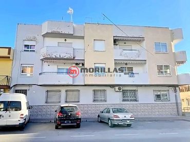 Individuel à vendre à Avenida de Juan Ramón Jiménez 101