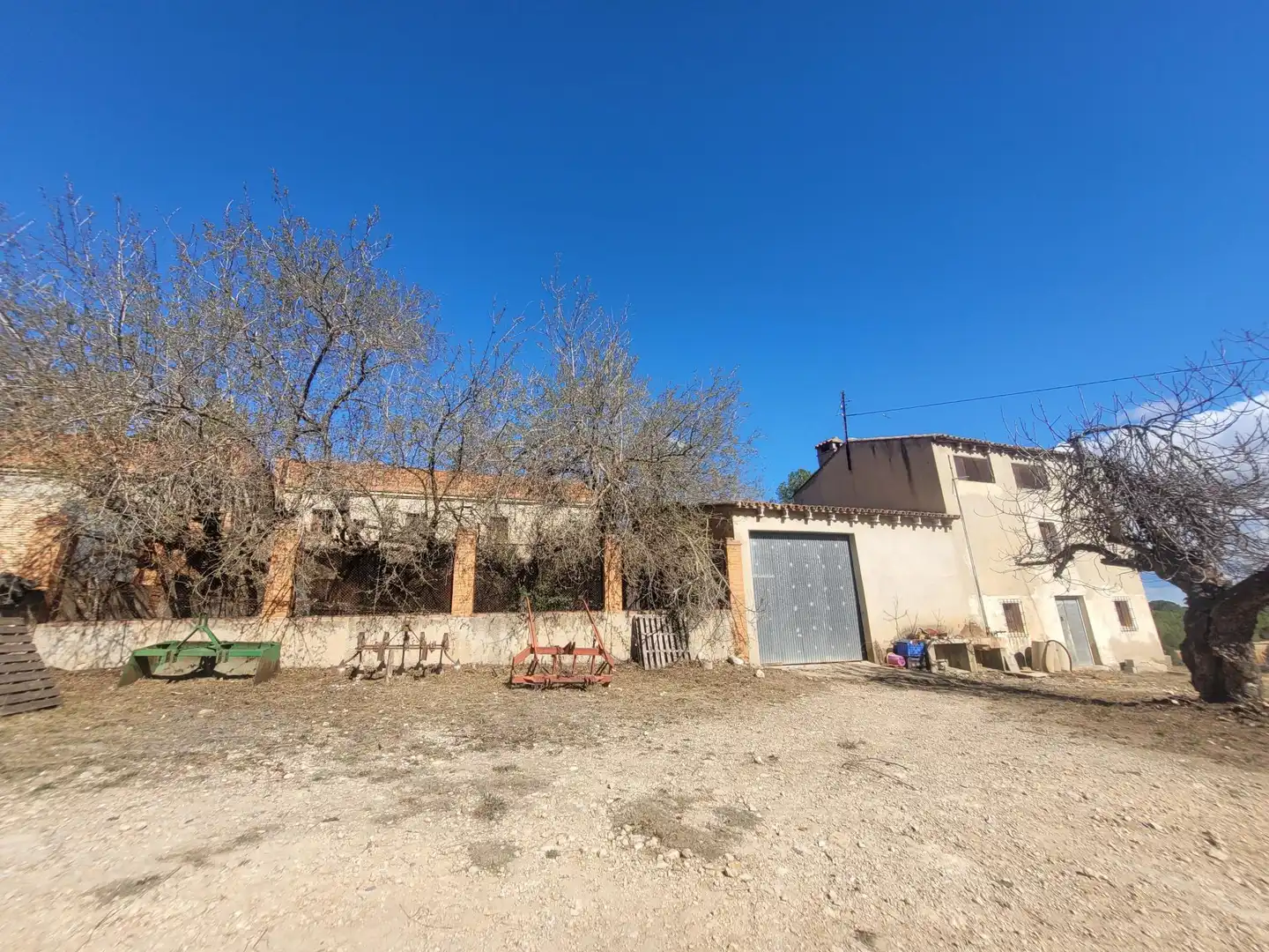 Land for sale in Ontinyent