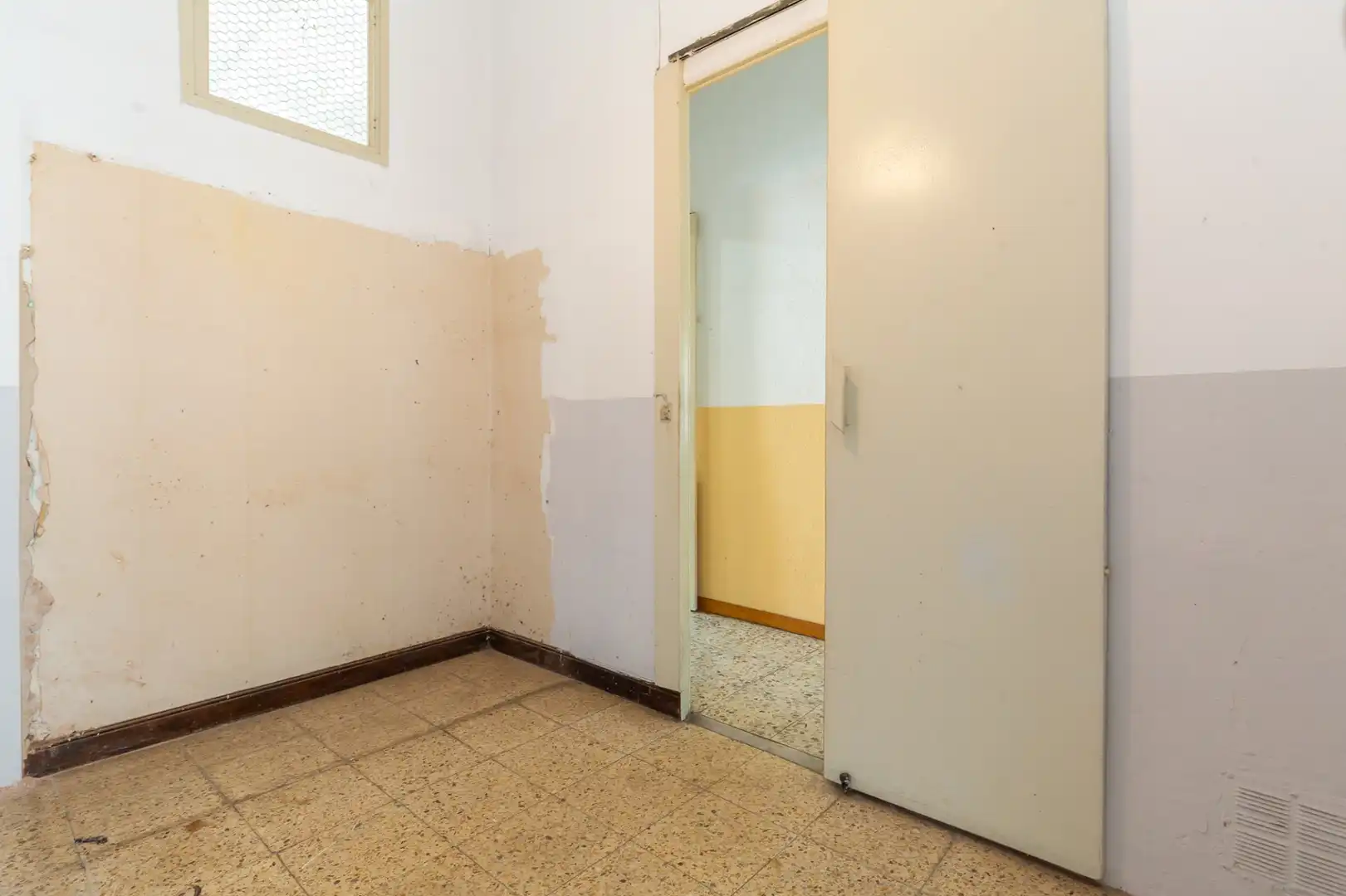 Planta baja en venta en Barcelona con Terraza, Amueblado y Balcón