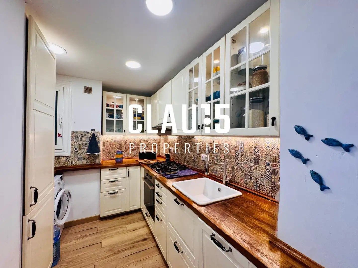 Kitchen of Flat for sale in Blanes  with Heating, Parquet flooring and Balcony