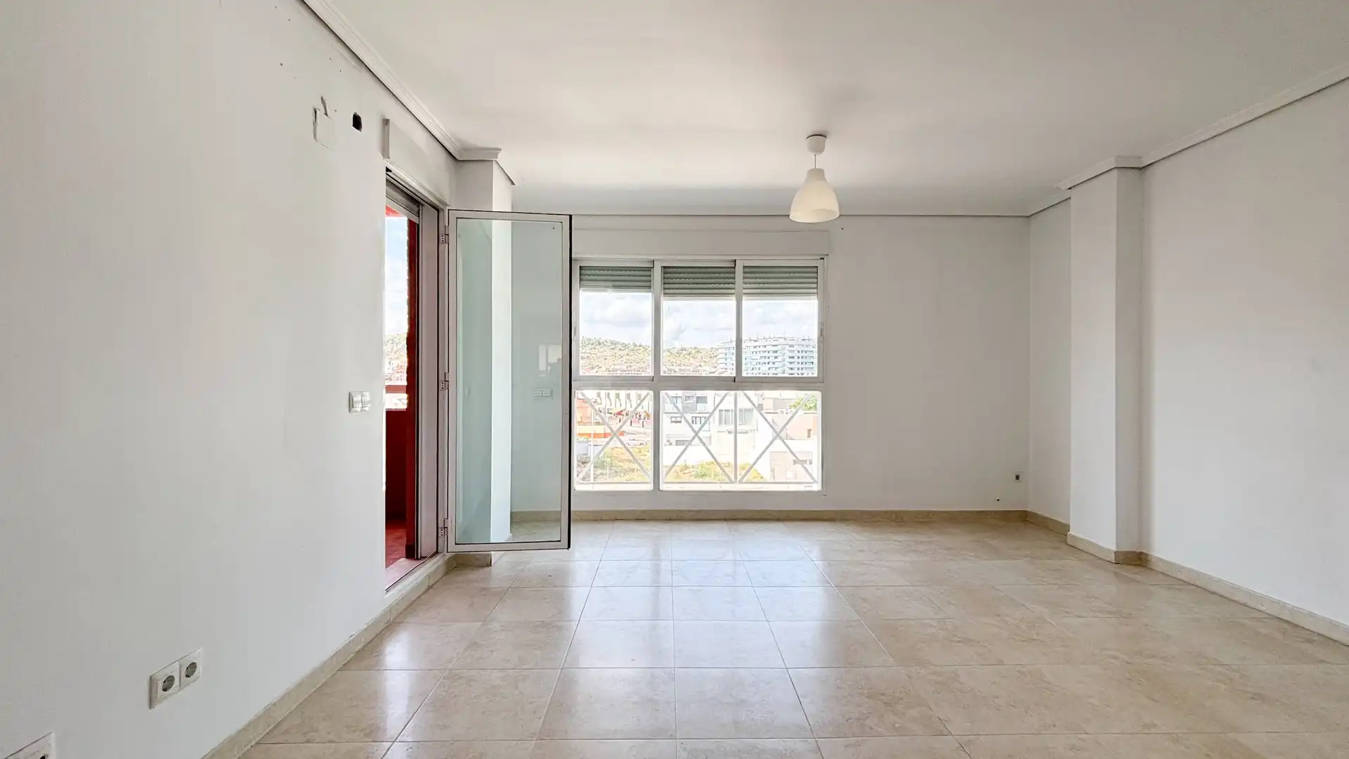 Terrassa de Pis en venda en Sagunto / Sagunt amb Calefacció, Terrassa i Balcó