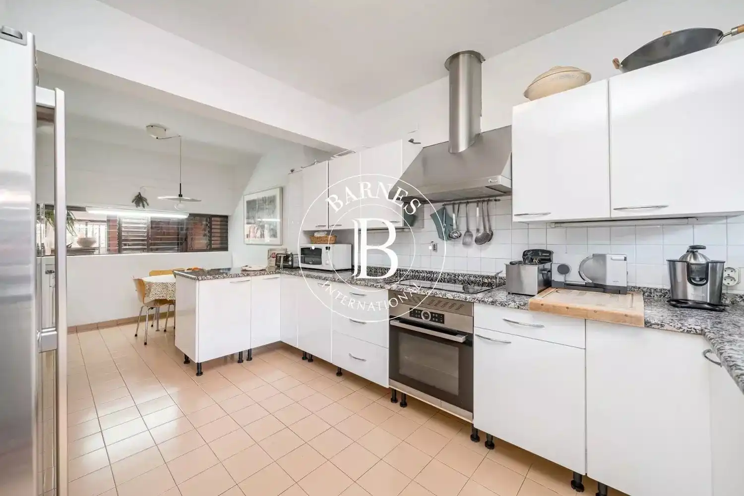 Cocina de Casa adosada en venta en Madrid con Calefacción, Jardín privado y Terraza