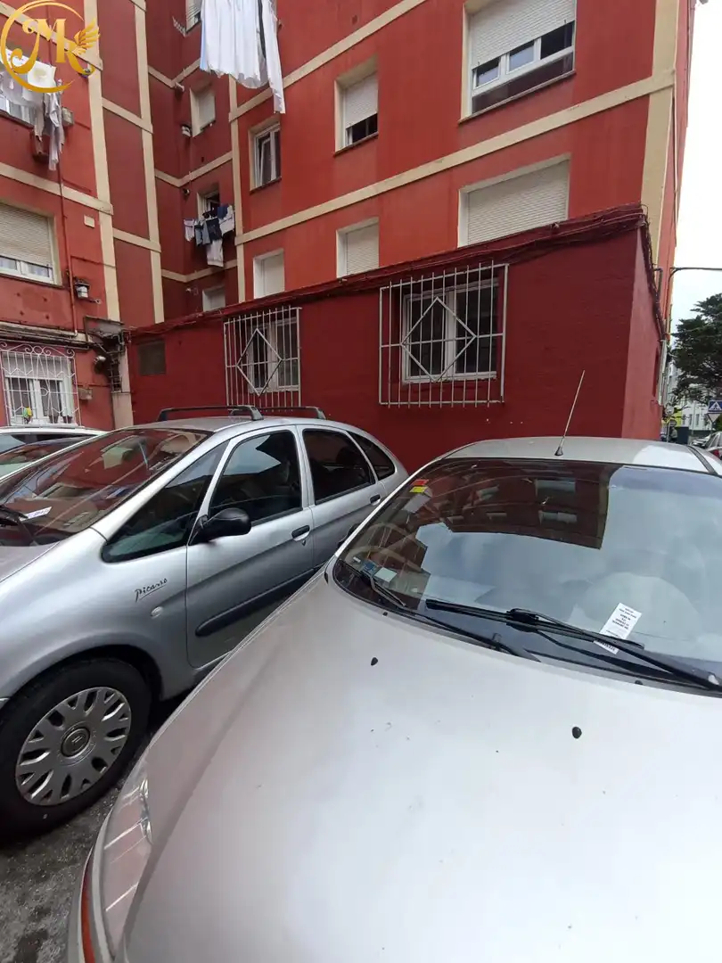 Aparcament de Local de lloguer en Santander