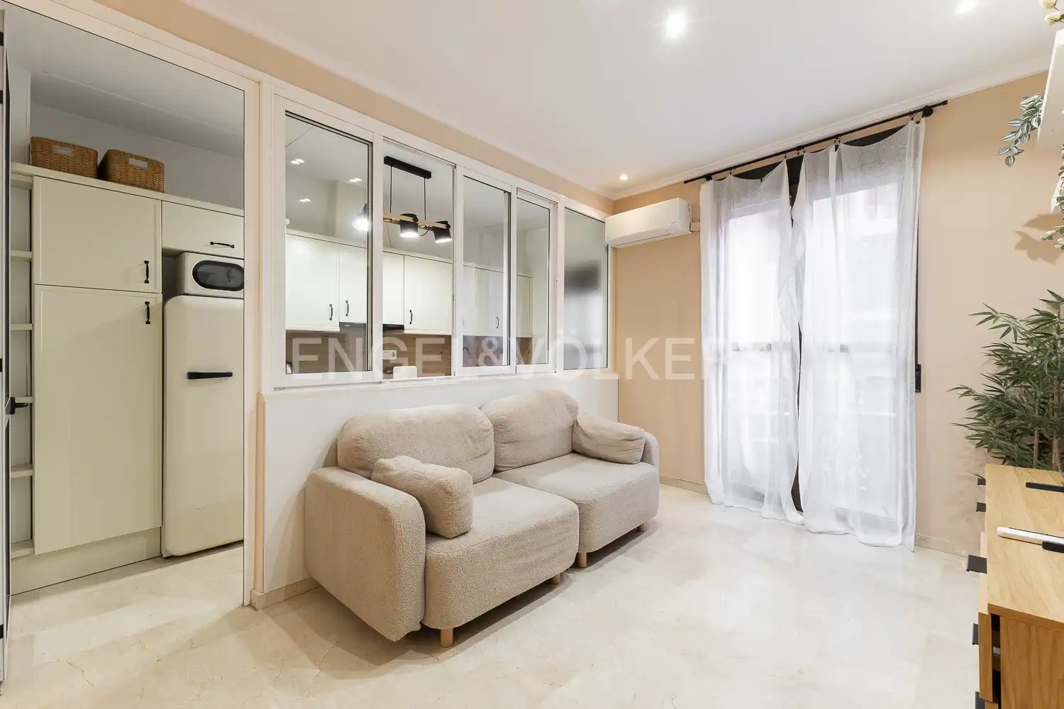 Sala de estar de Piso en venta en Valencia con Aire acondicionado, Calefacción y Balcón