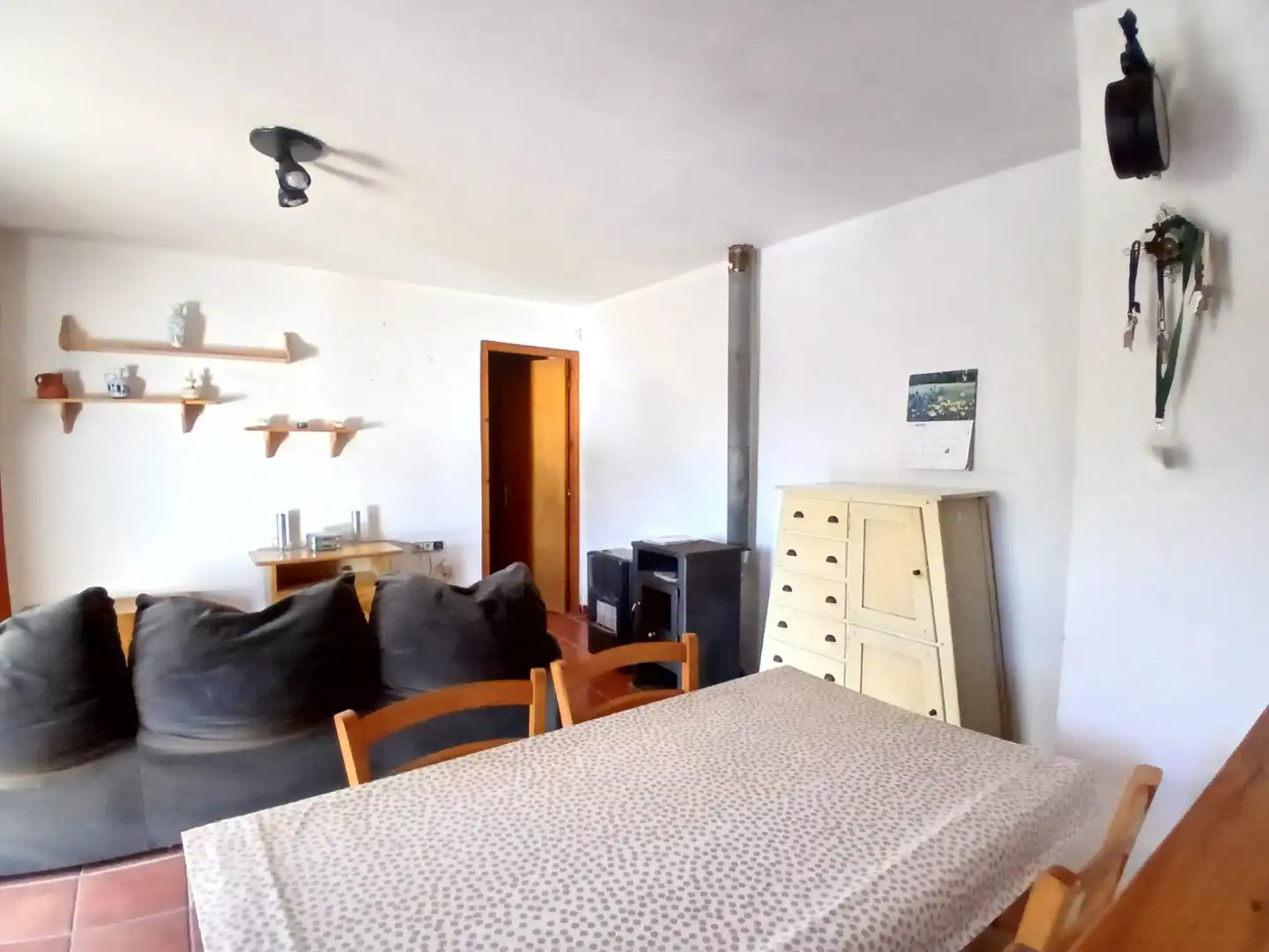 Sala d'estar de Casa o xalet en venda en Sant Pere de Vilamajor amb Jardí privat, Traster i Moblat