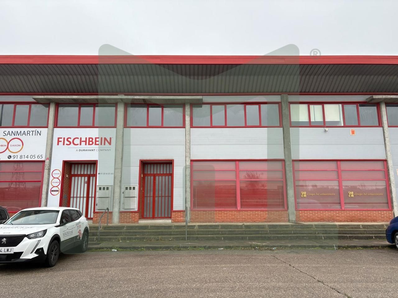 Vista exterior de Nau industrial de lloguer en Griñón