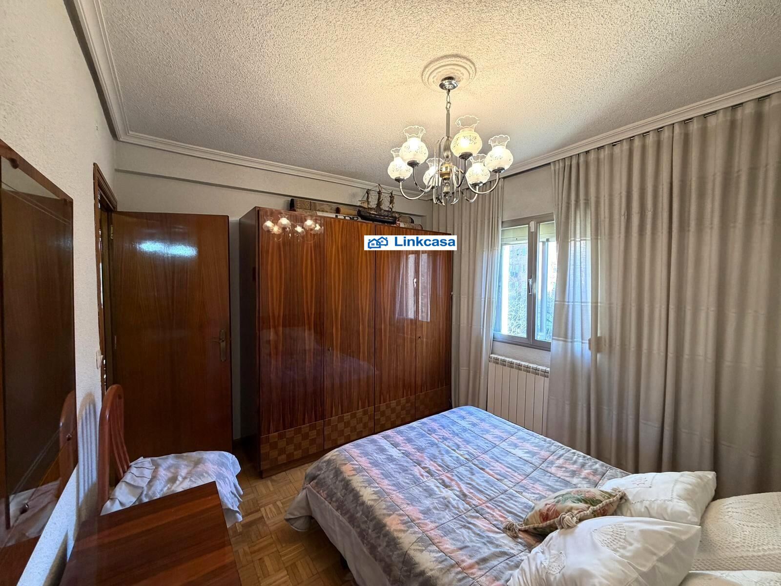 Dormitori de Pis en venda en  Madrid Capital amb Calefacció, Traster i Alarma