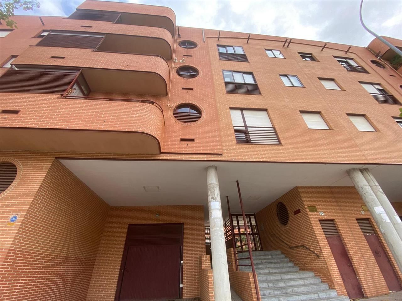 Exterior view of Flat for sale in Salamanca Capital