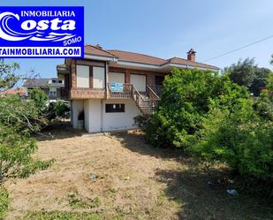 Vista exterior de Casa o xalet en venda en Ribamontán al Mar amb Calefacció, Jardí privat i Terrassa