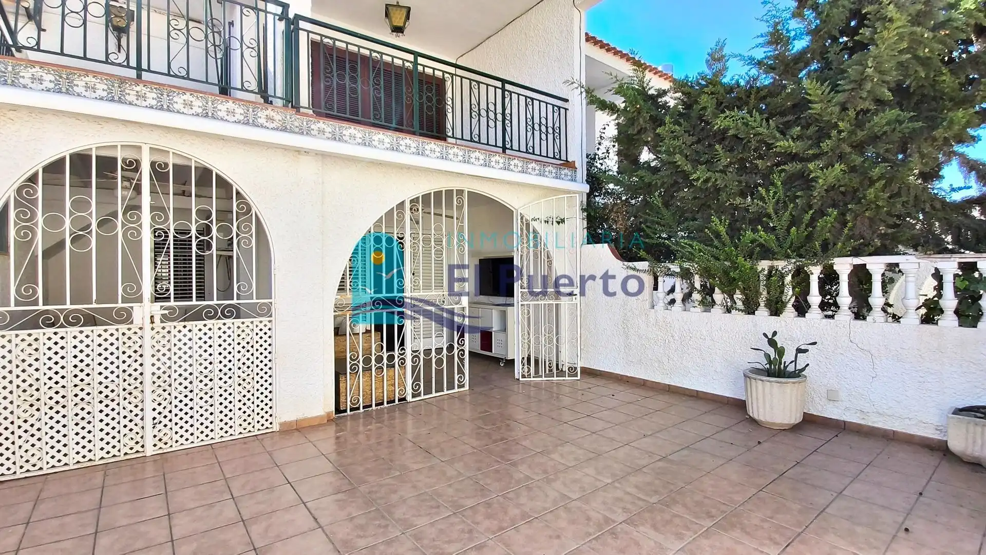 Exterior view of Flat for sale in Puerto de Mazarrón
