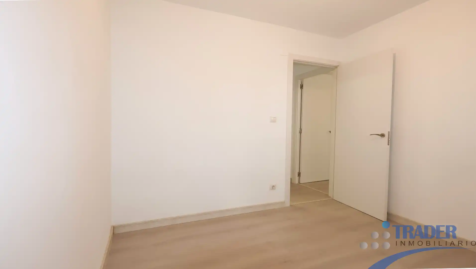 Bedroom of Flat for sale in Fuenlabrada  with Storage room