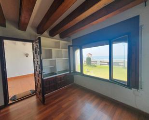 Living room of Planta baja for sale in Vilanova i la Geltrú  with Terrace