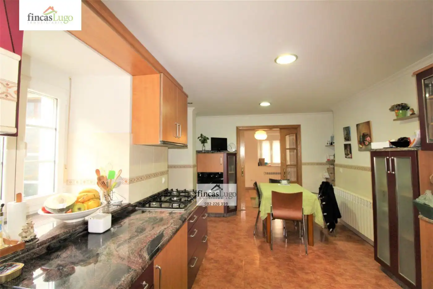 Cocina de Casa o chalet en venta en Lugo con Jardín privado, Terraza y Trastero