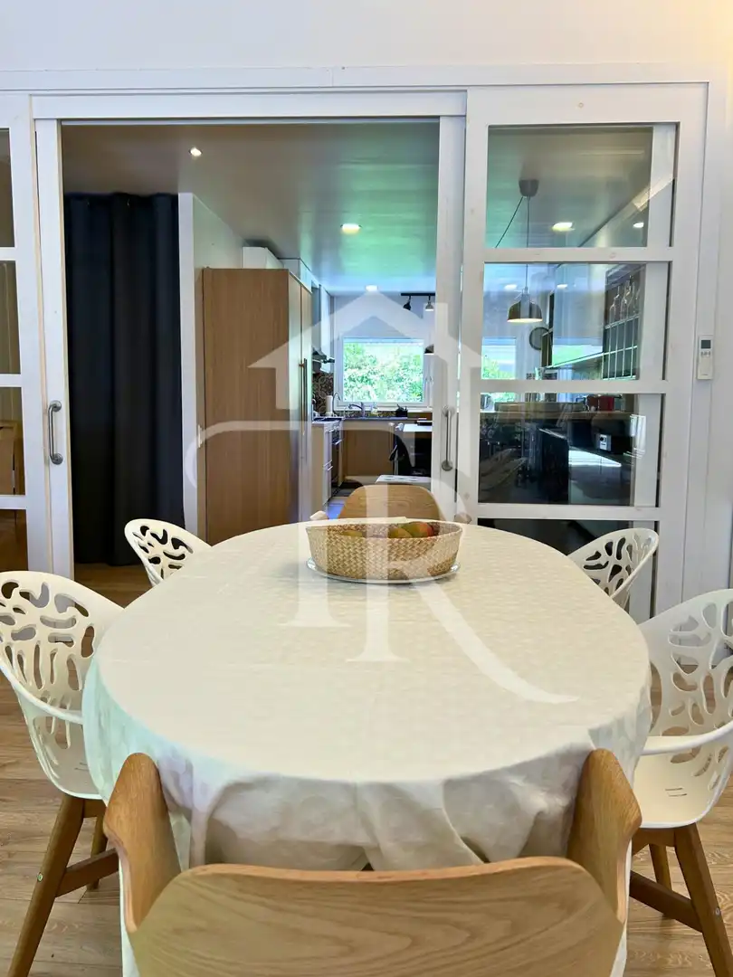 Comedor de Casa o chalet en venta en Roda de Berà con Aire acondicionado, Calefacción y Jardín privado