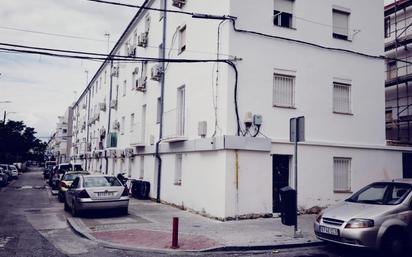 Exterior view of Flat for sale in  Sevilla Capital