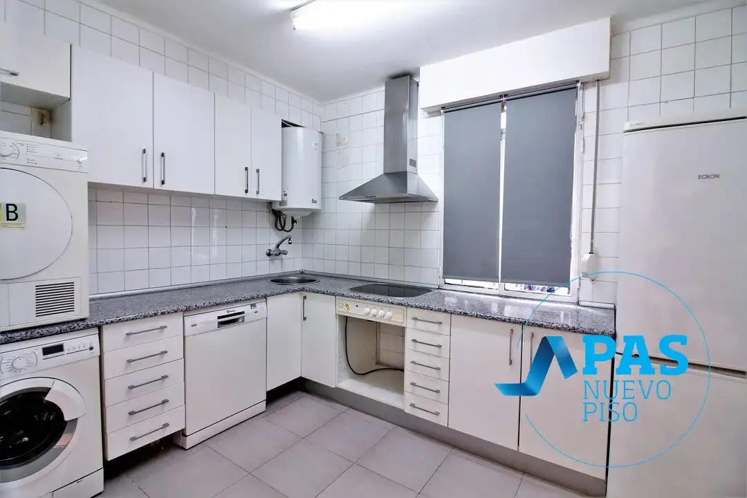 Cocina de Piso en venta en Camargo con Terraza