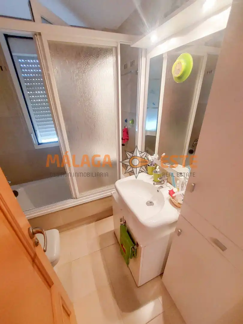 Bany de Casa o xalet en venda en Vélez-Málaga amb Terrassa i Traster