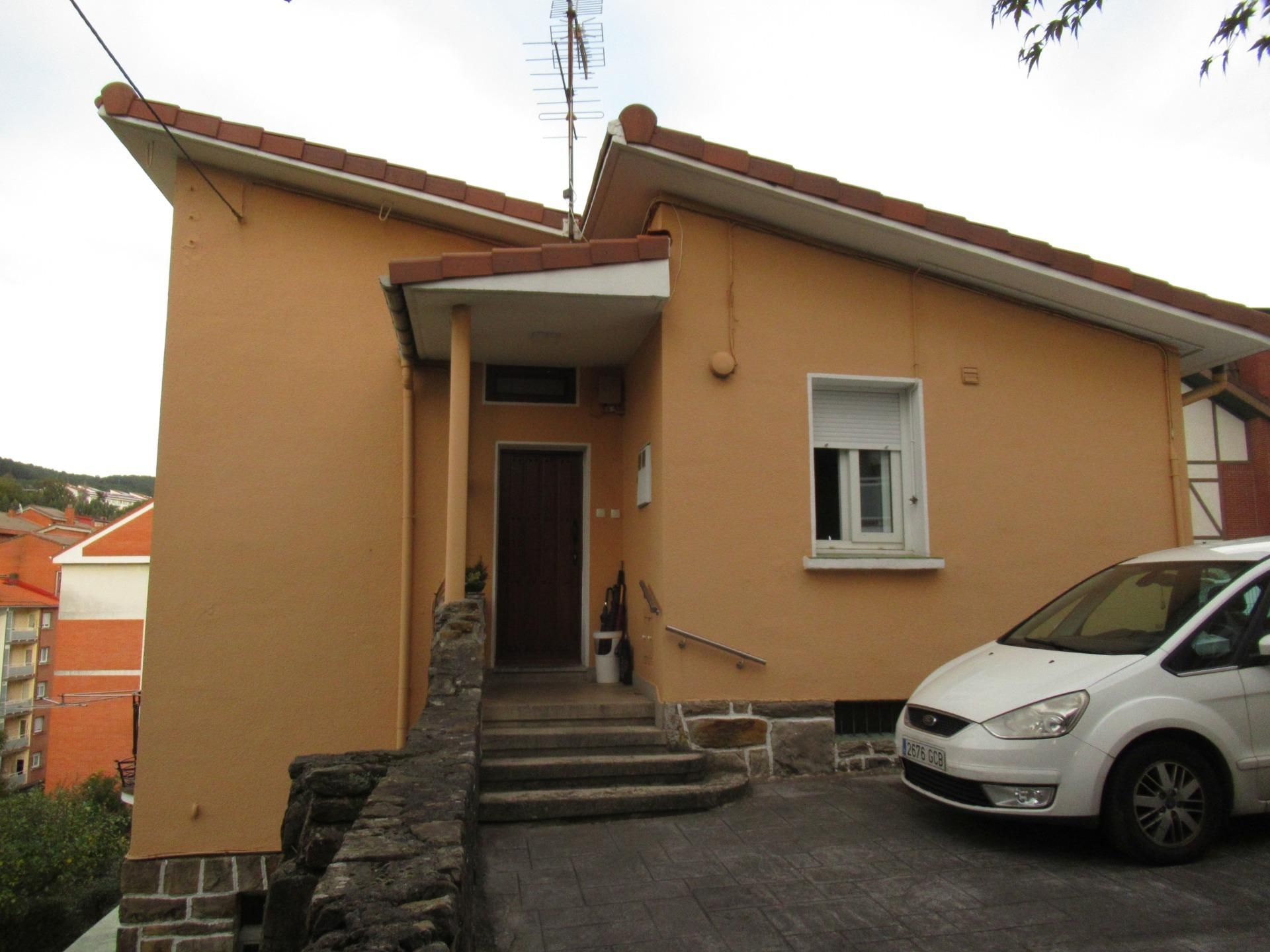 Casa o xalet en venda a Galdakao