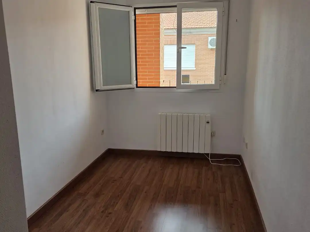 Habitación de Piso en venta en Fuensalida con Aire acondicionado