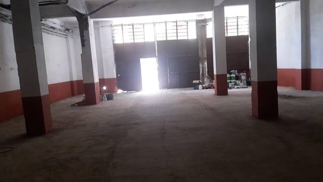 Local comercial en Alquiler en Calle Duquesa de la Victoria en Residencia