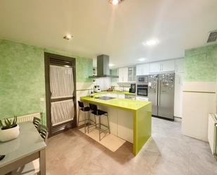 Kitchen of Flat for sale in  Madrid Capital  with Air Conditioner, Heating and Storage room