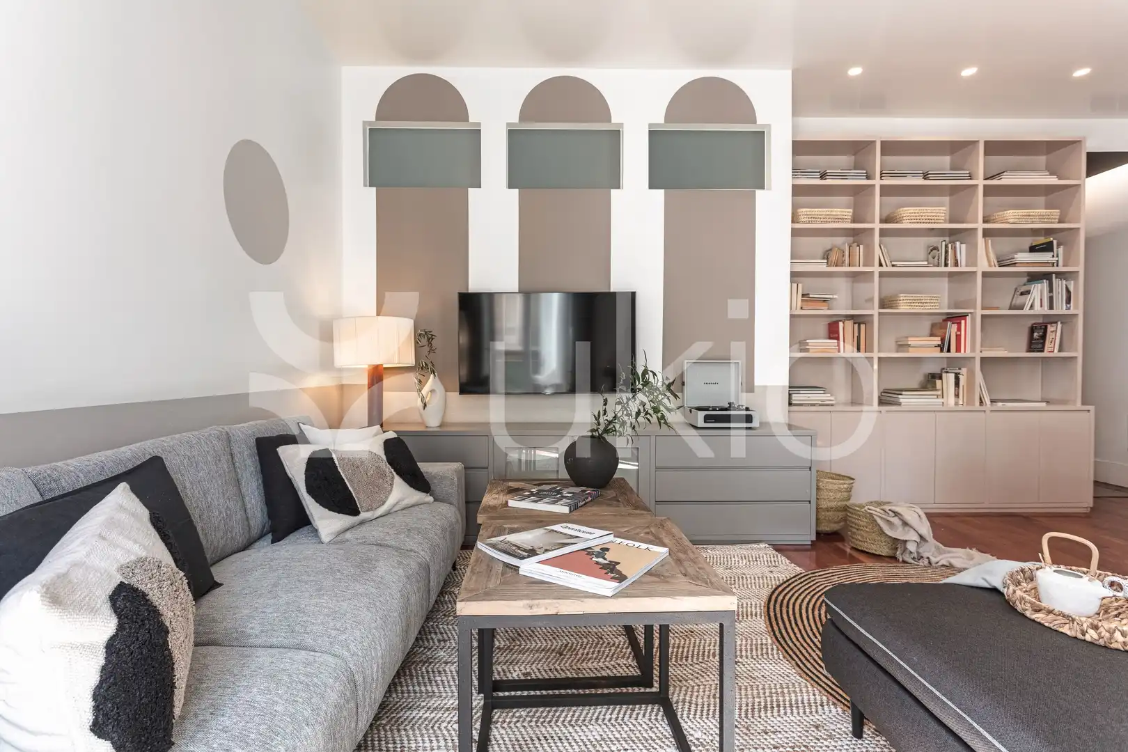 Sala de estar de Apartamento de alquiler en Madrid con Aire acondicionado, Calefacción y Amueblado